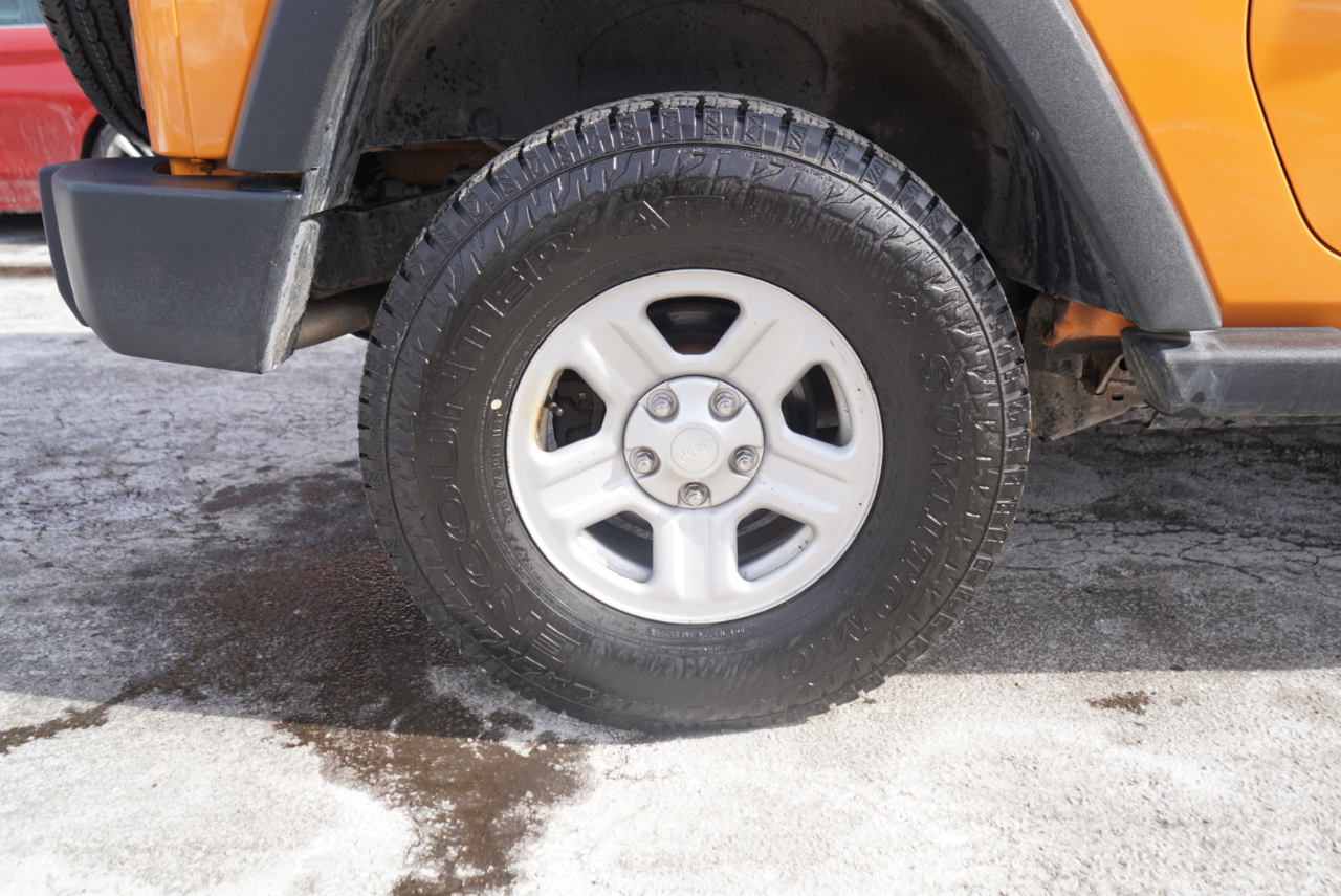 Jeep Wrangler 4WD 2dr Sport 2012