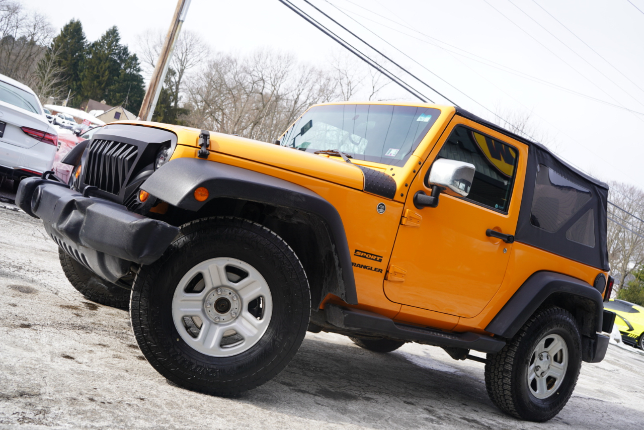 Jeep Wrangler 4WD 2dr Sport 2012