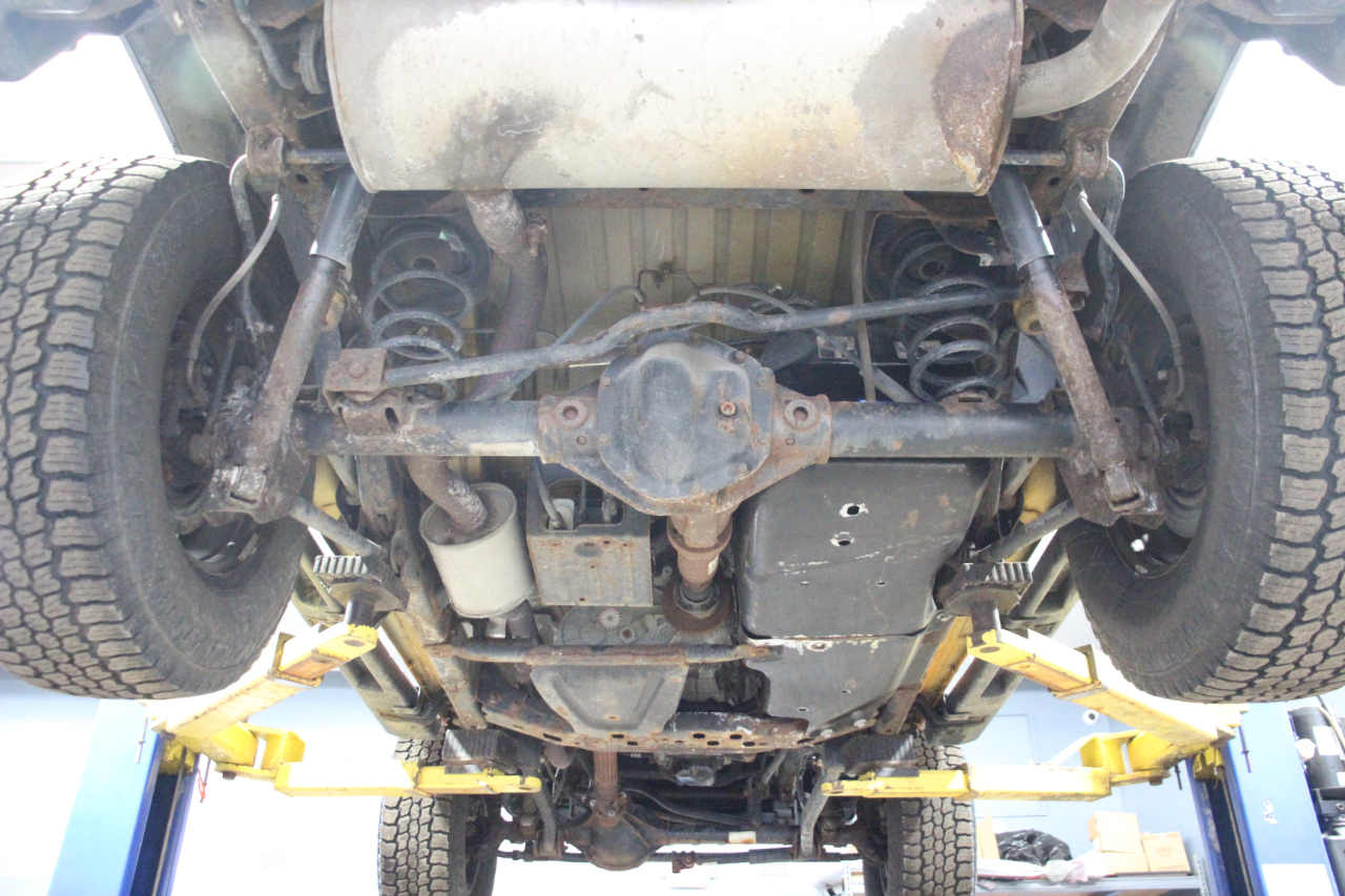 Jeep Wrangler 4WD 2dr Sport 2012