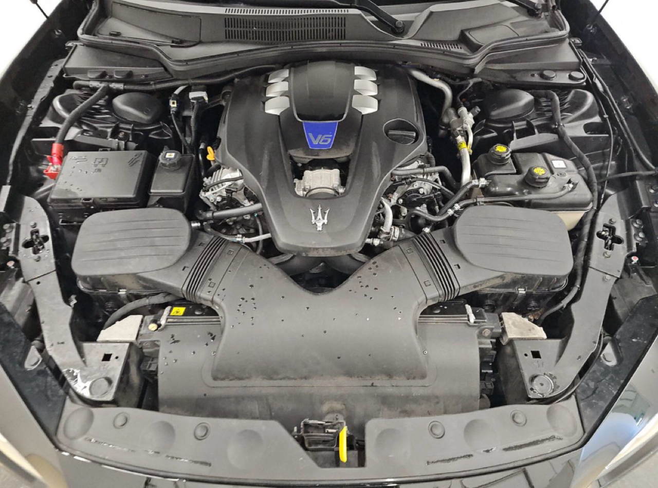 Maserati Ghibli 4dr Sdn S Q4 2016