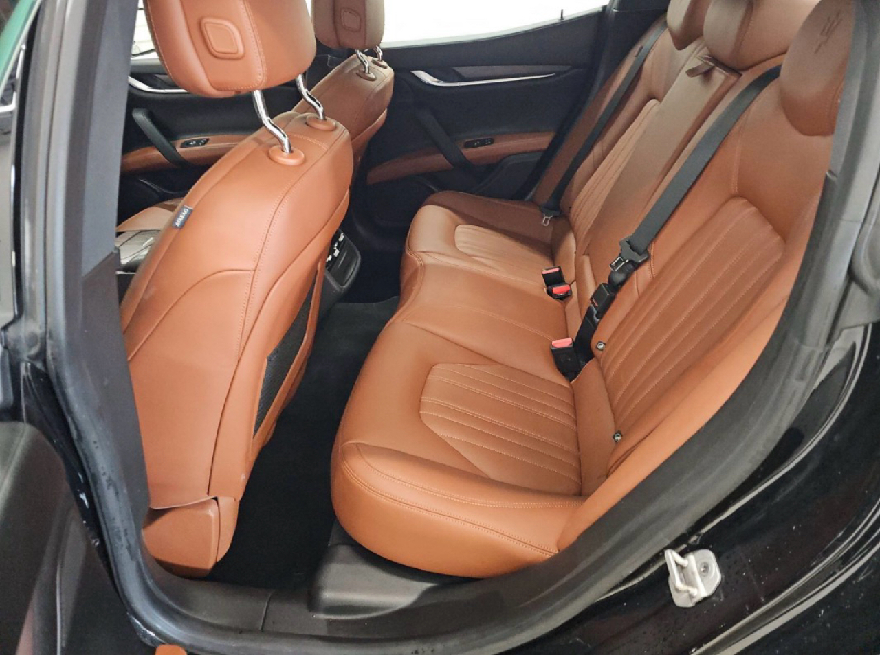 Maserati Ghibli 4dr Sdn S Q4 2016