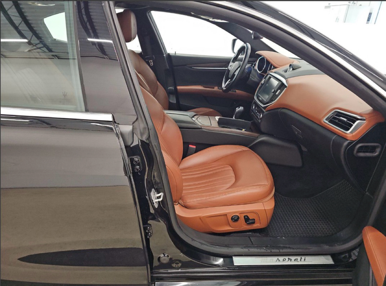 Maserati Ghibli 4dr Sdn S Q4 2016