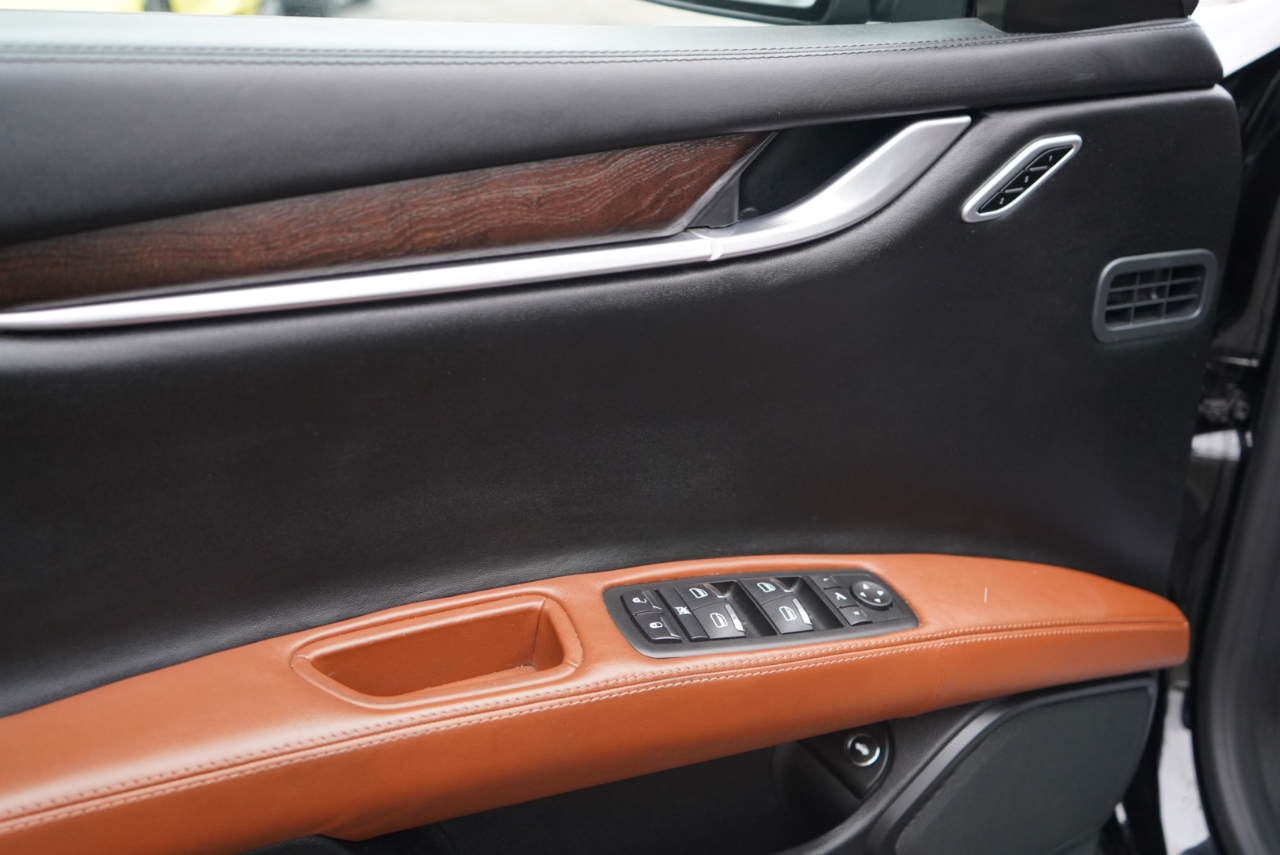 Maserati Ghibli 4dr Sdn S Q4 2016