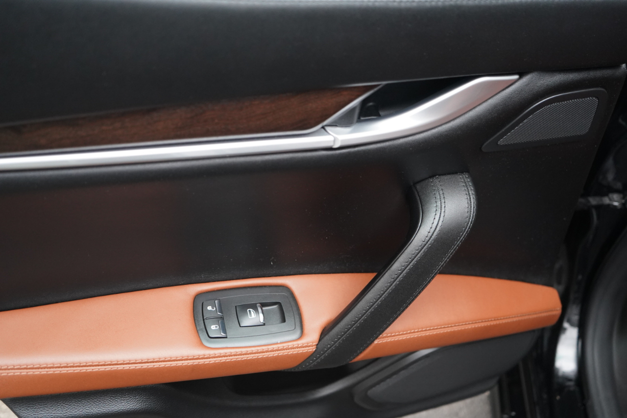 Maserati Ghibli 4dr Sdn S Q4 2016