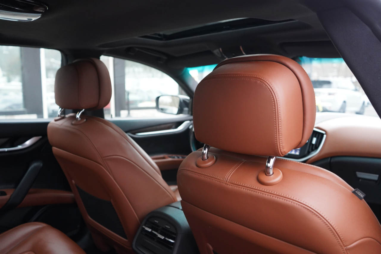 Maserati Ghibli 4dr Sdn S Q4 2016