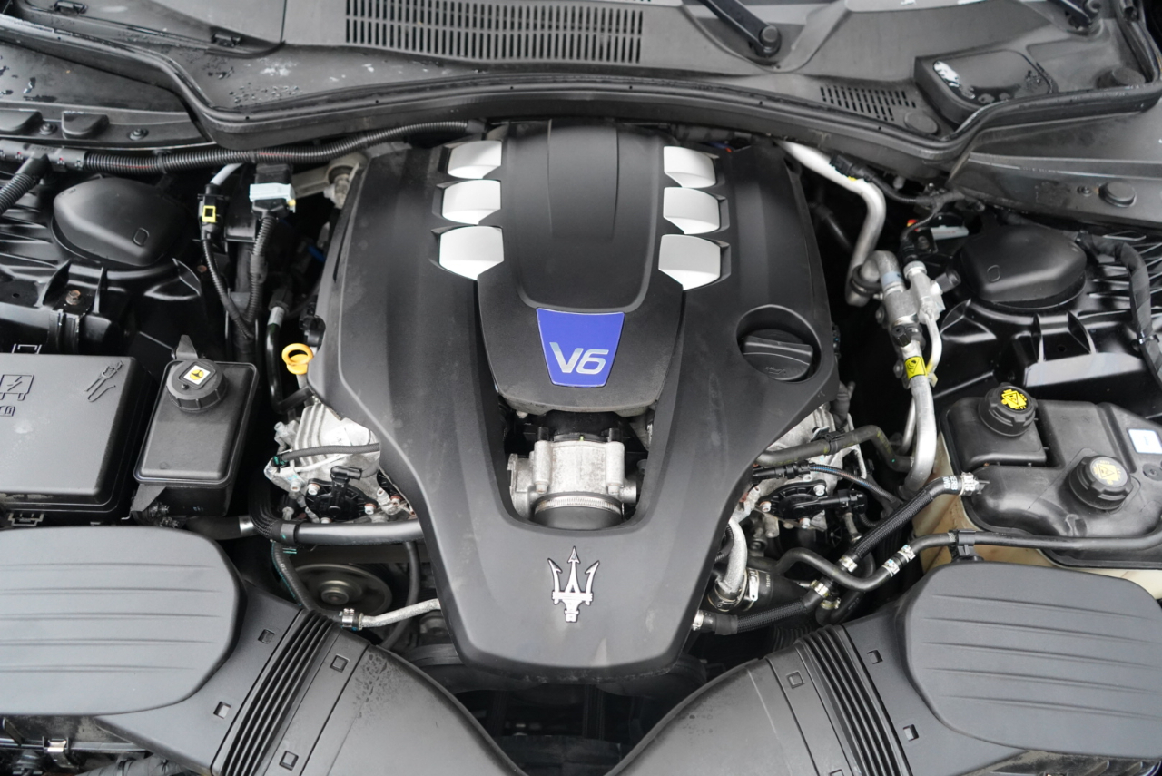 Maserati Ghibli 4dr Sdn S Q4 2016