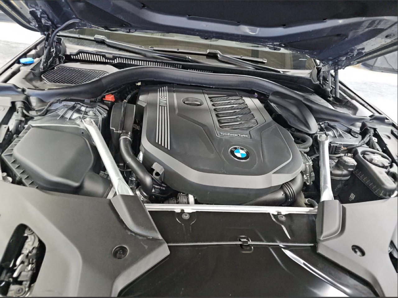 BMW 5 Series 540i xDrive Sedan 2023