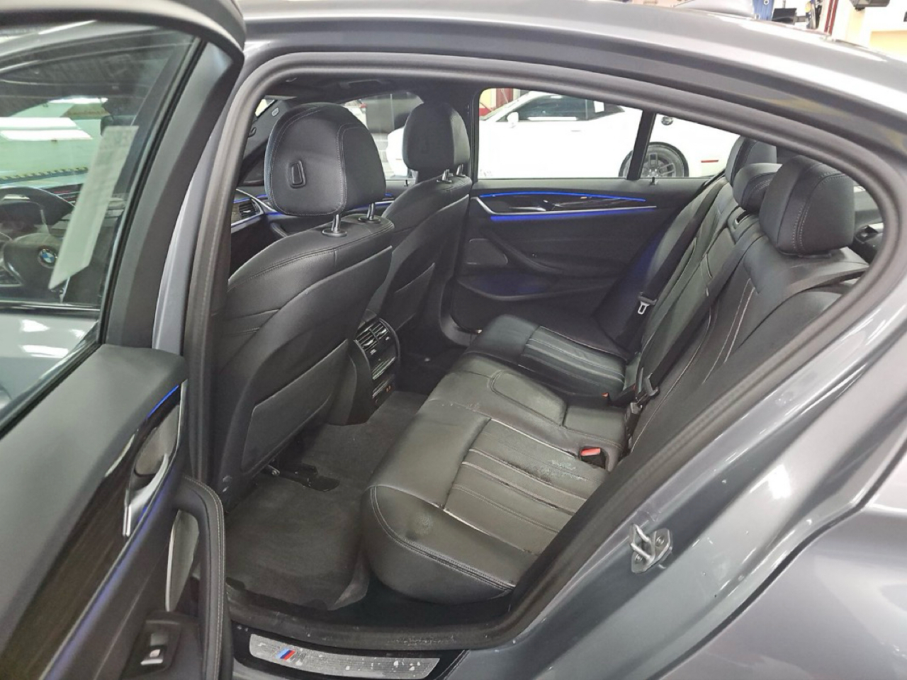 BMW 5 Series 540i xDrive Sedan 2023