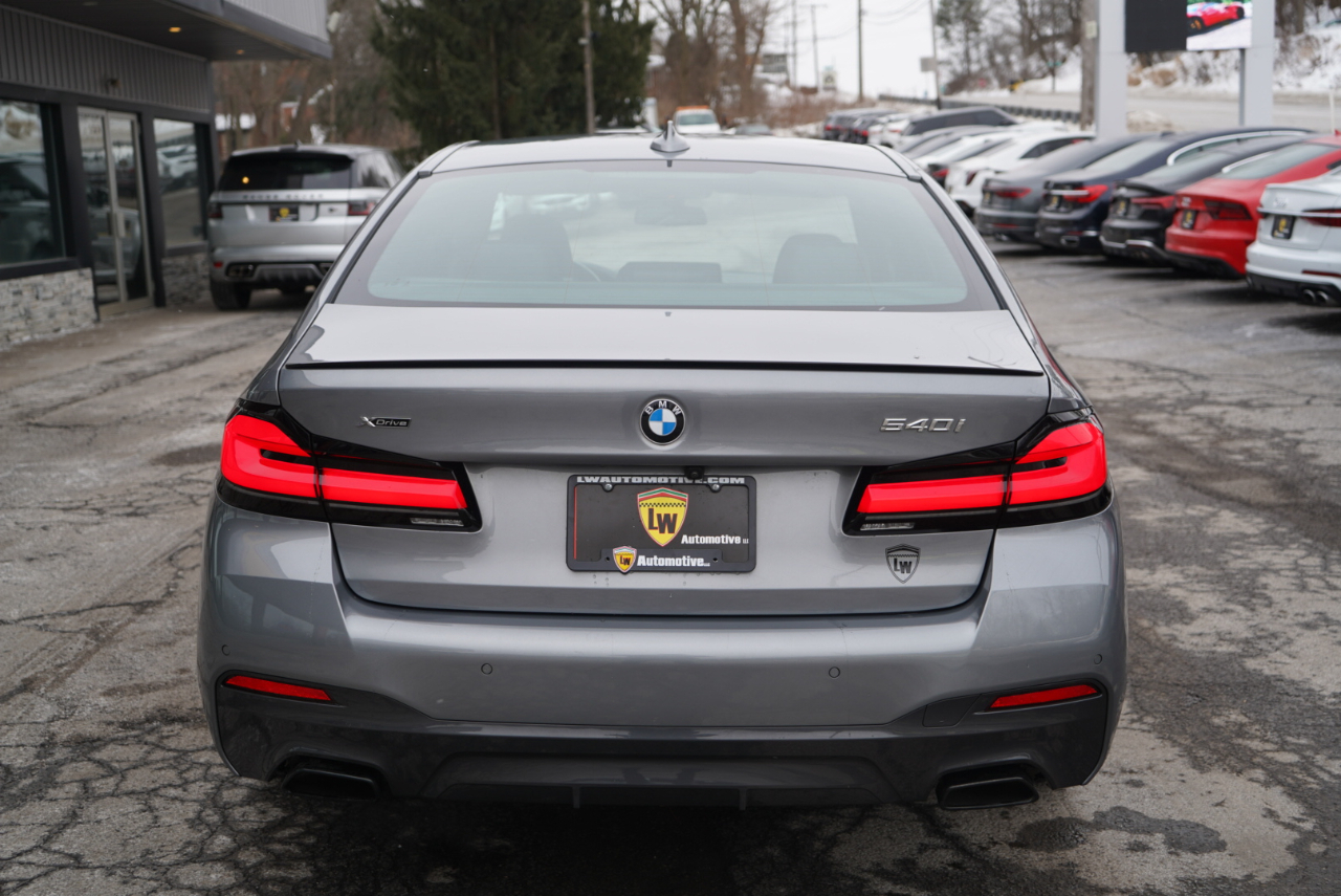 BMW 5 Series 540i xDrive Sedan 2023