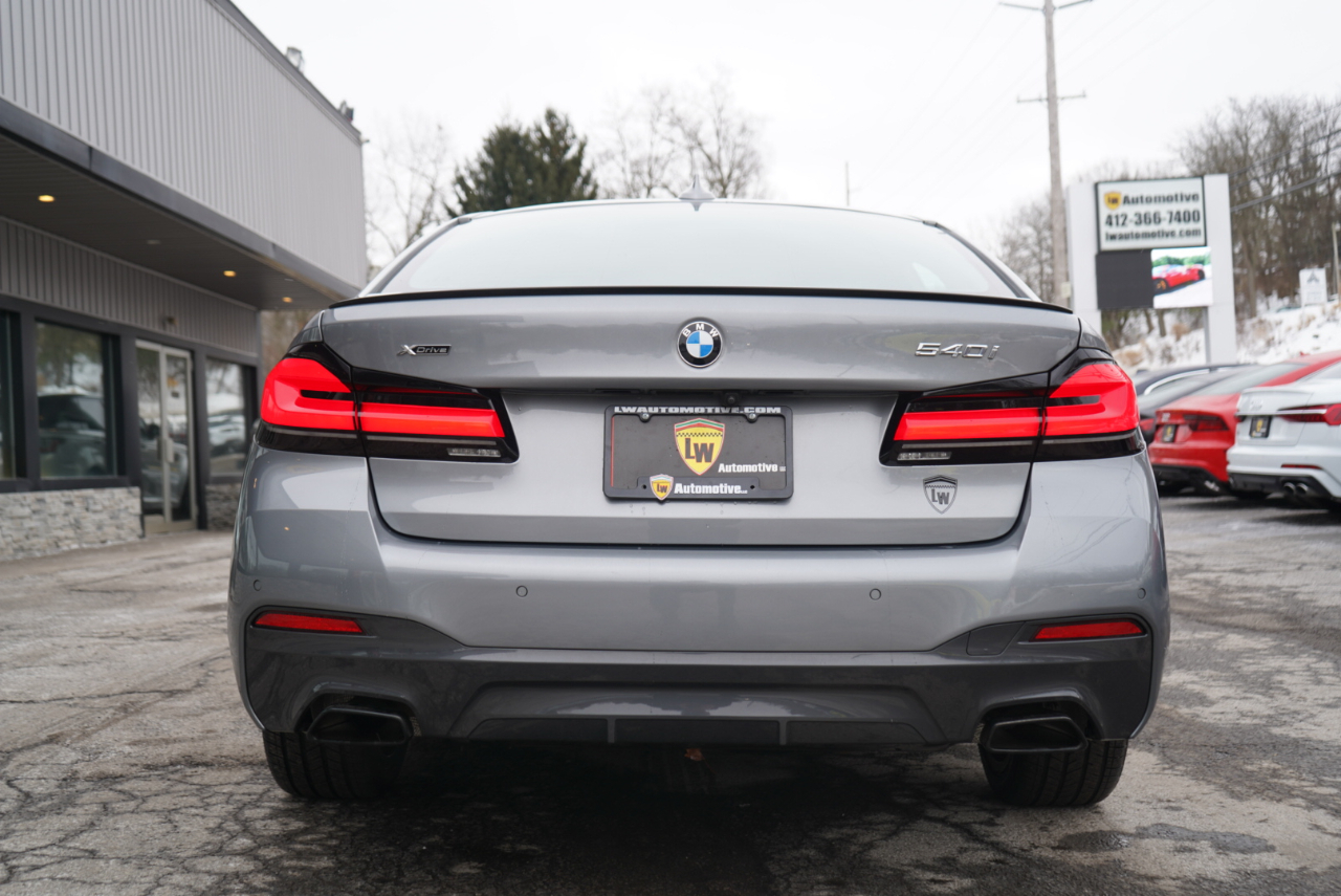 BMW 5 Series 540i xDrive Sedan 2023