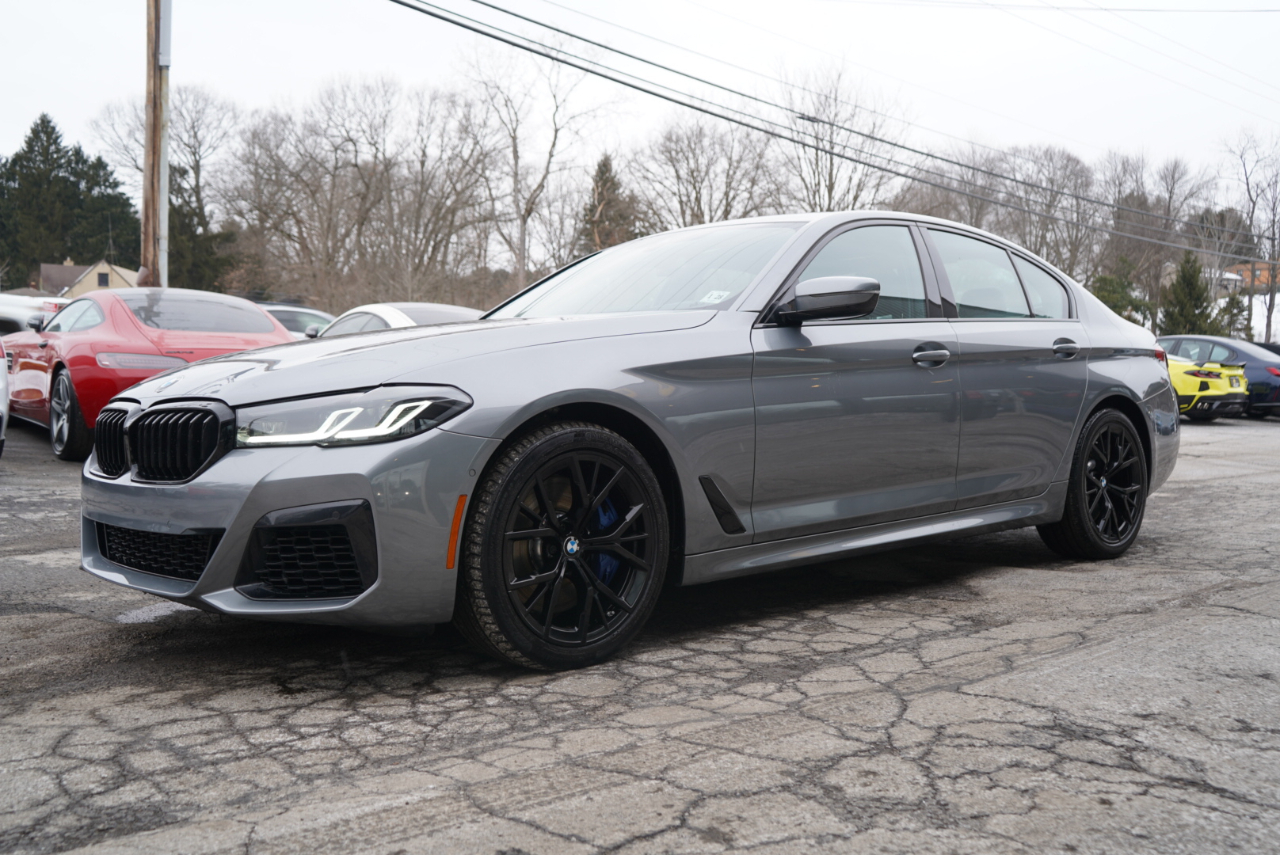 BMW 5 Series 540i xDrive Sedan 2023
