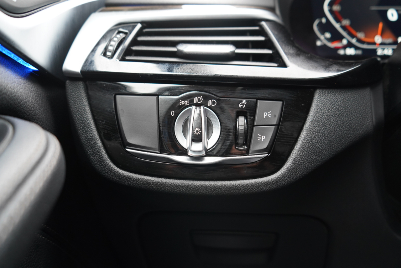 BMW 5 Series 540i xDrive Sedan 2023