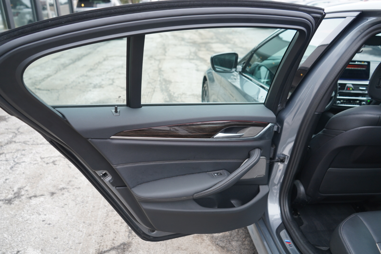 BMW 5 Series 540i xDrive Sedan 2023