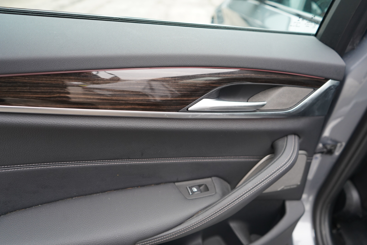 BMW 5 Series 540i xDrive Sedan 2023