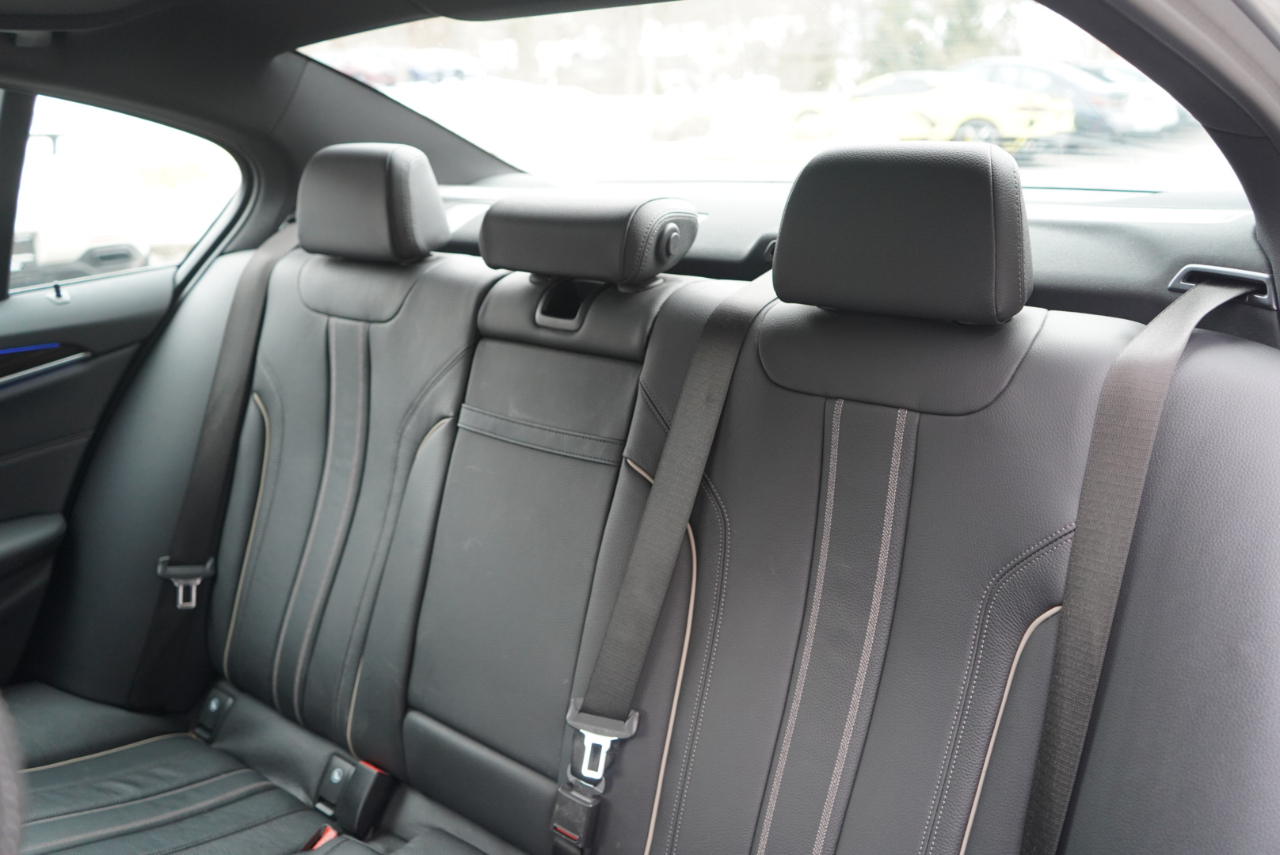 BMW 5 Series 540i xDrive Sedan 2023