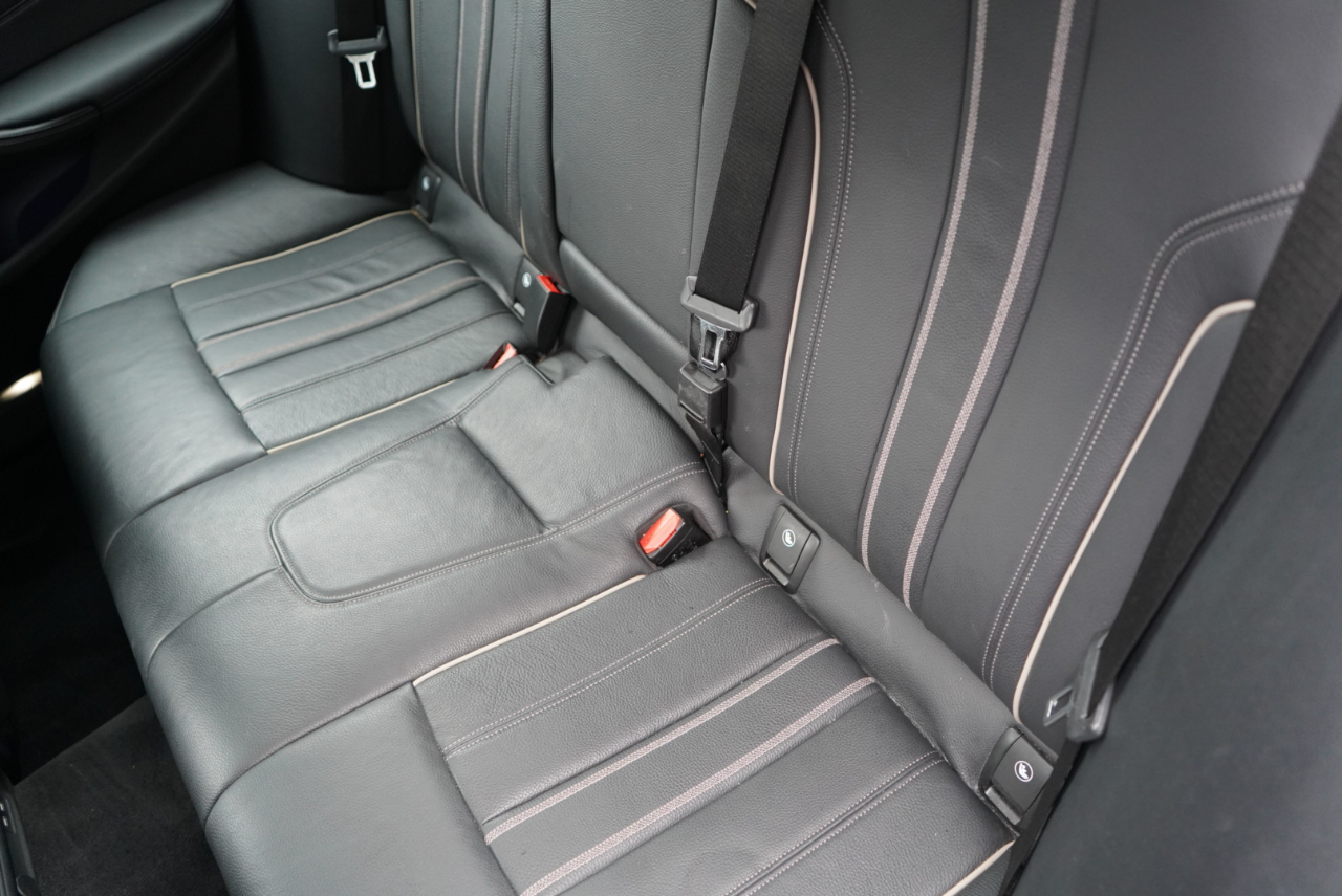 BMW 5 Series 540i xDrive Sedan 2023