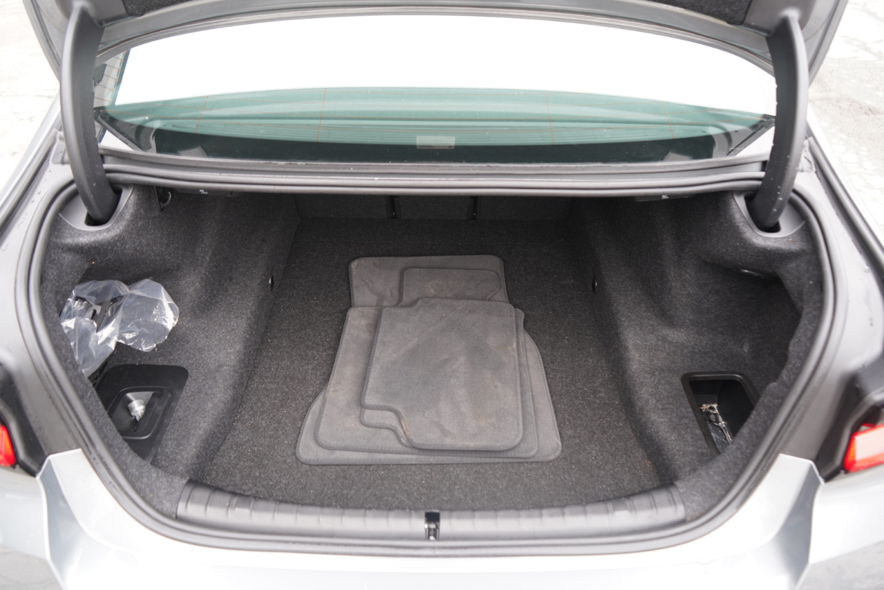 BMW 5 Series 540i xDrive Sedan 2023