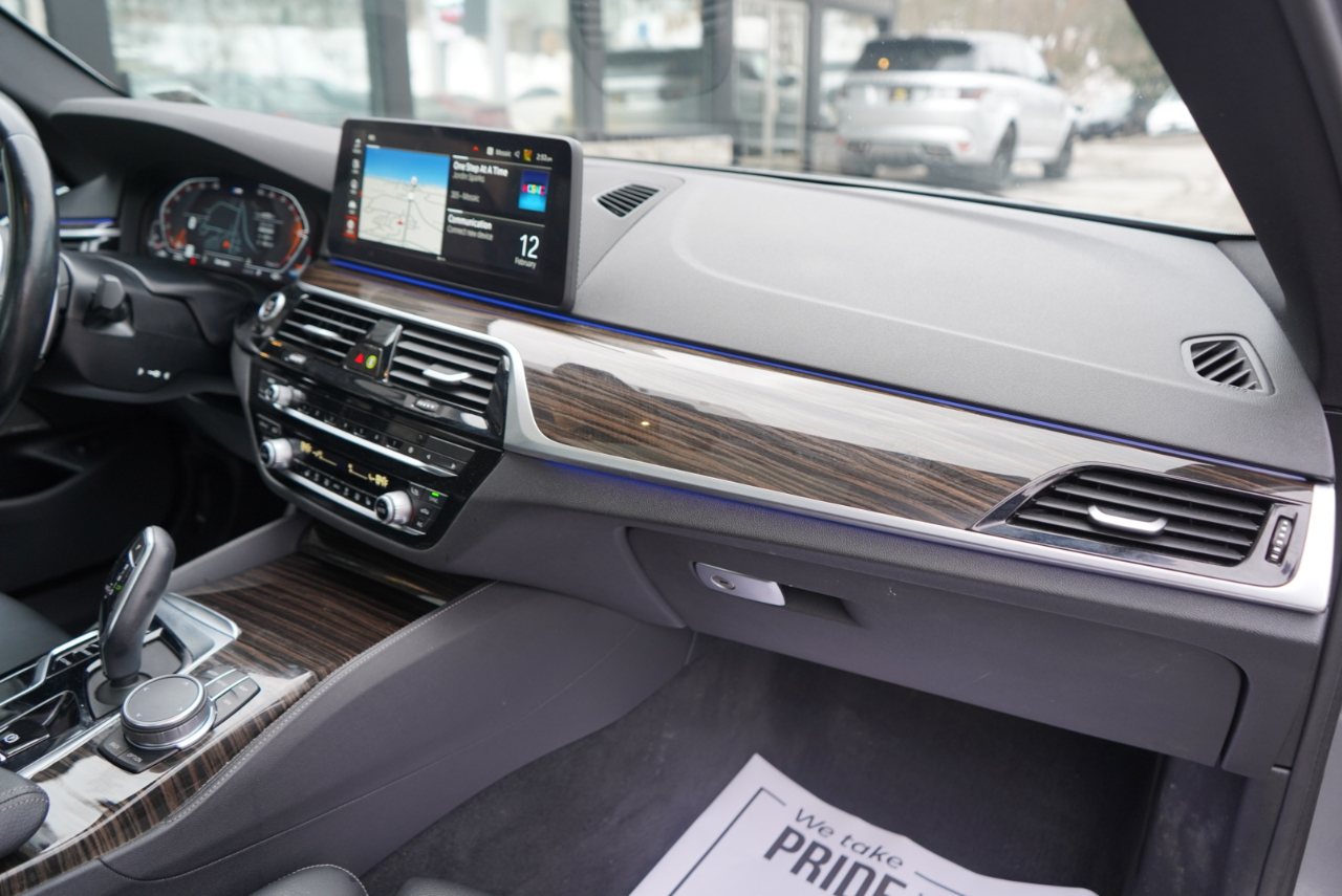 BMW 5 Series 540i xDrive Sedan 2023