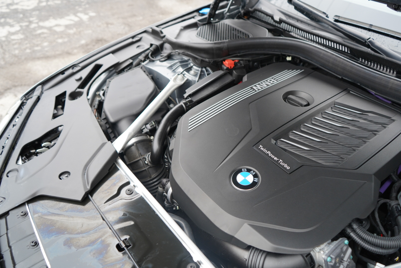 BMW 5 Series 540i xDrive Sedan 2023