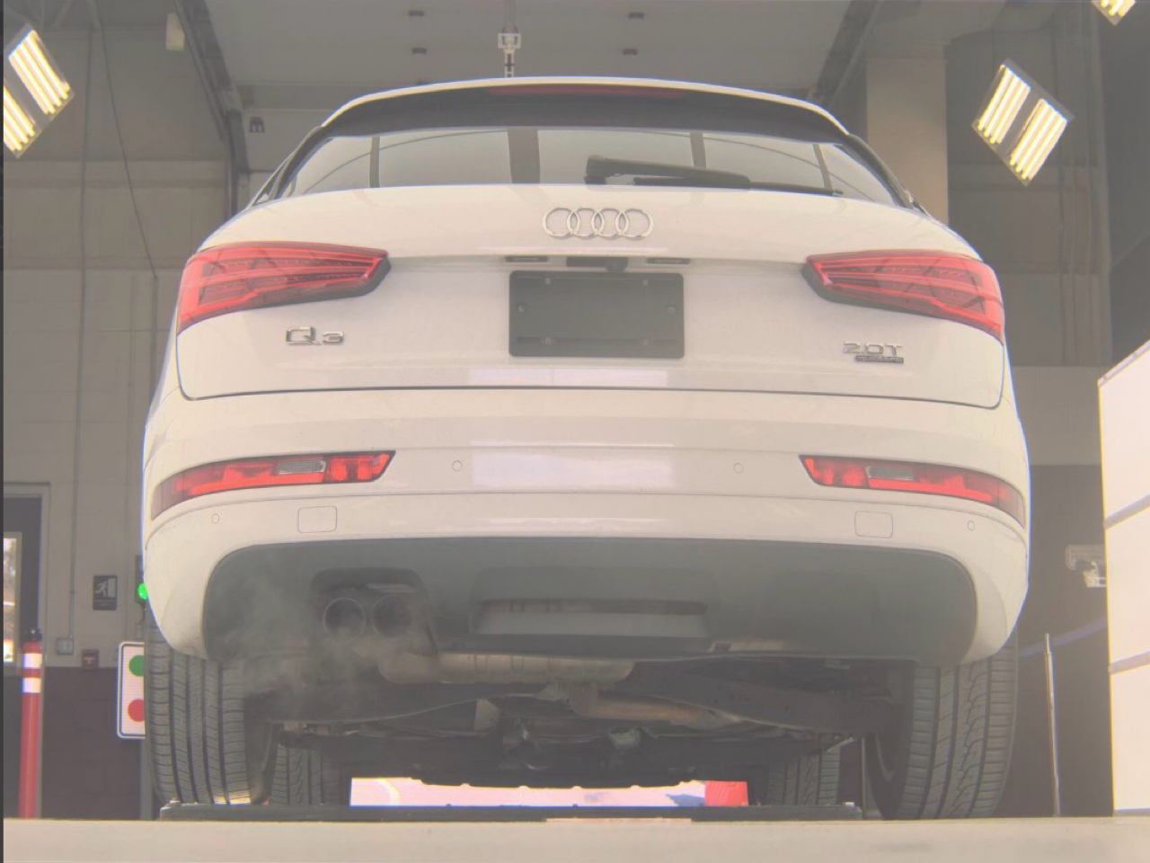 Audi Q3 2.0 TFSI Premium quattro AWD 2017