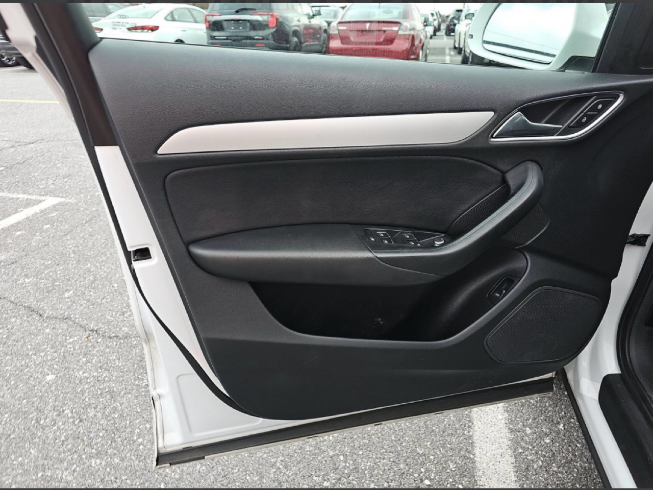 Audi Q3 2.0 TFSI Premium quattro AWD 2017