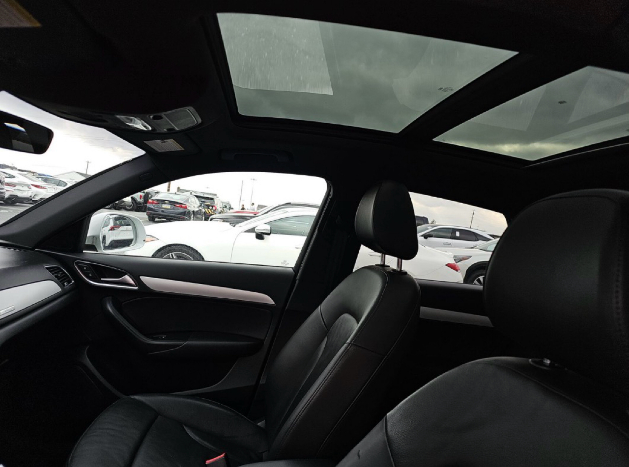 Audi Q3 2.0 TFSI Premium quattro AWD 2017