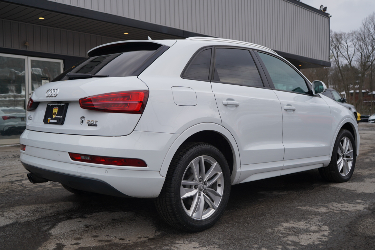 Audi Q3 2.0 TFSI Premium quattro AWD 2017