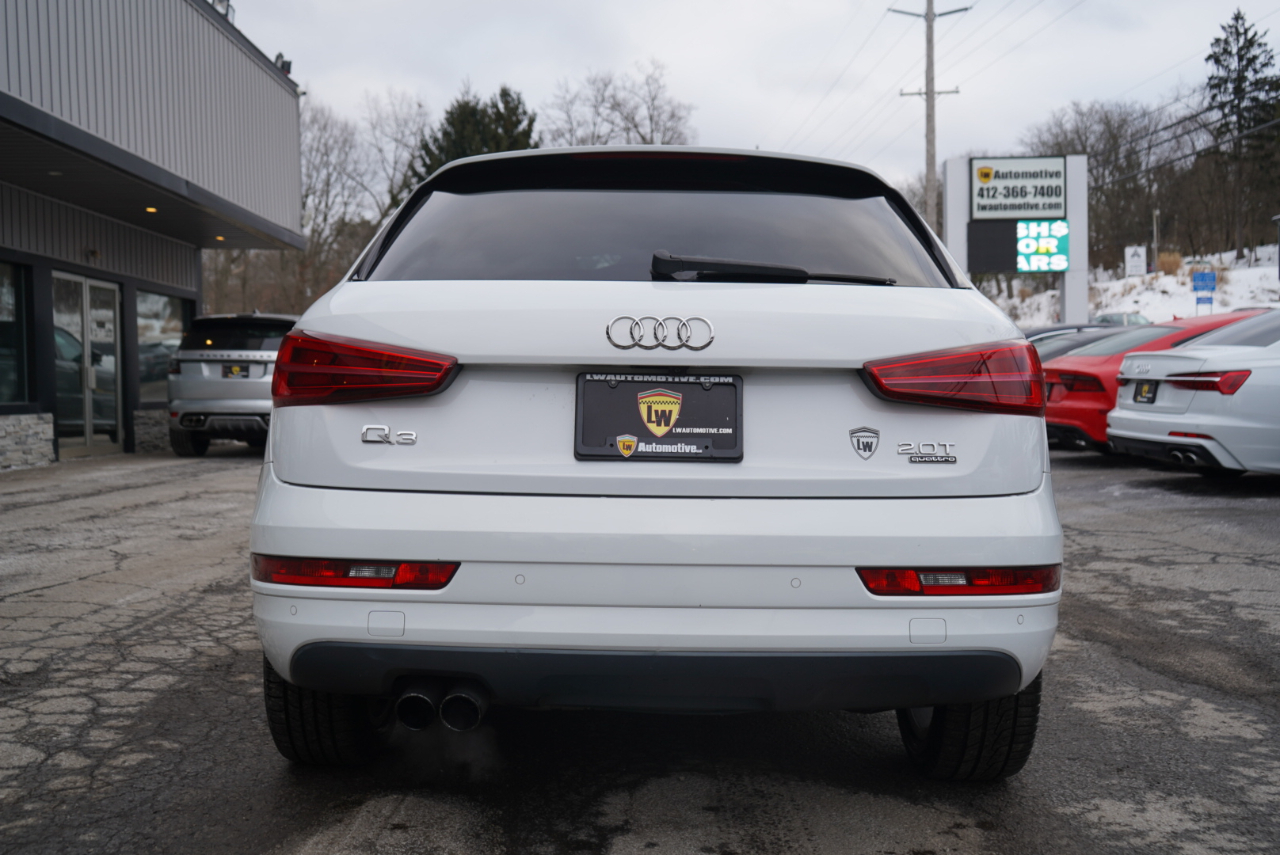 Audi Q3 2.0 TFSI Premium quattro AWD 2017