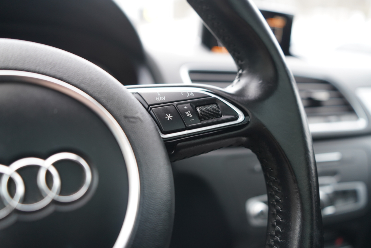 Audi Q3 2.0 TFSI Premium quattro AWD 2017