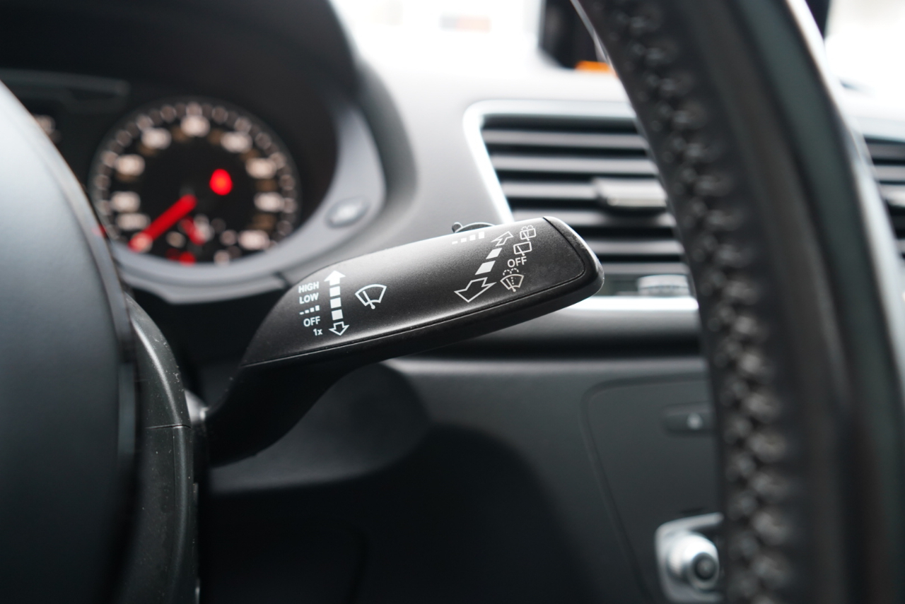 Audi Q3 2.0 TFSI Premium quattro AWD 2017