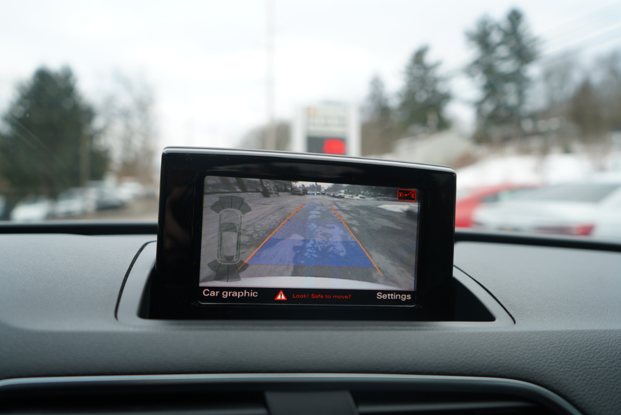 Audi Q3 2.0 TFSI Premium quattro AWD 2017