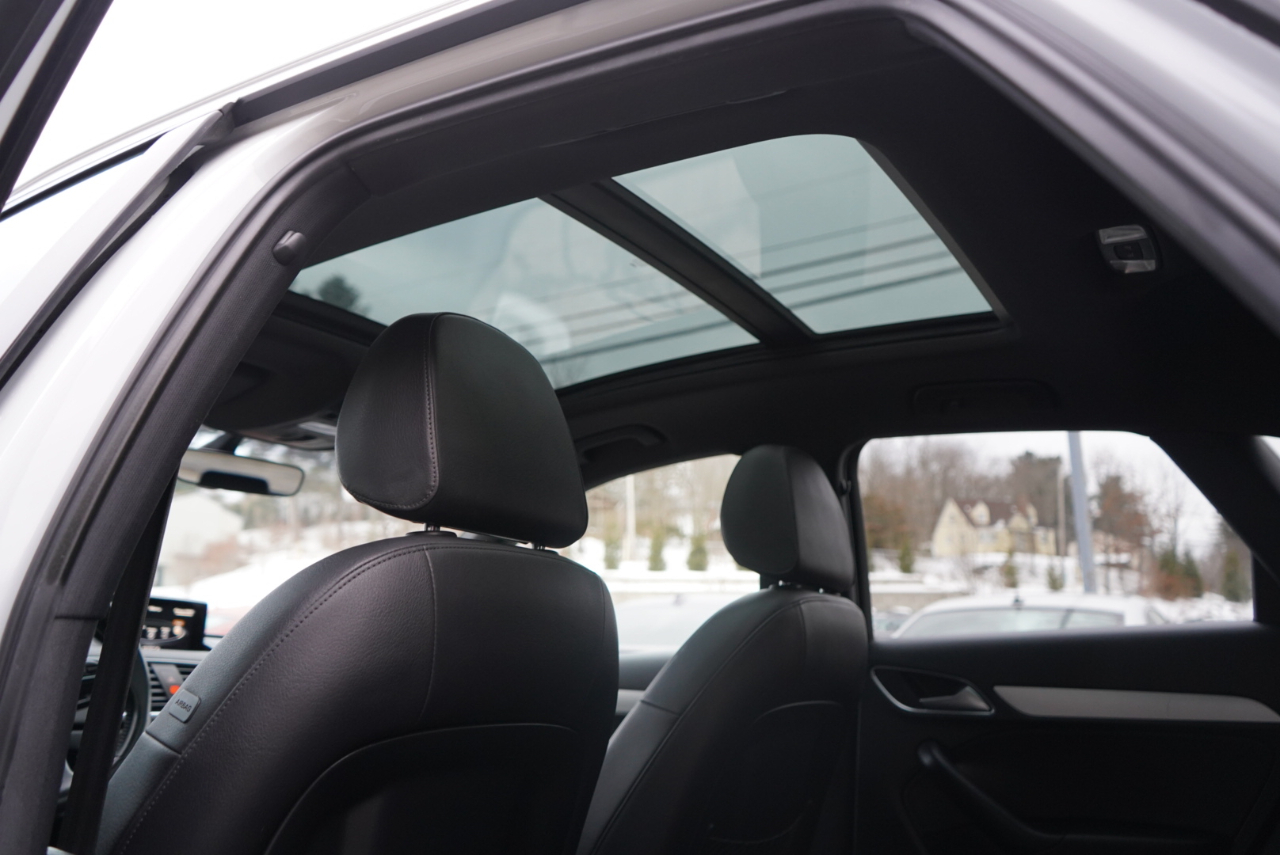 Audi Q3 2.0 TFSI Premium quattro AWD 2017