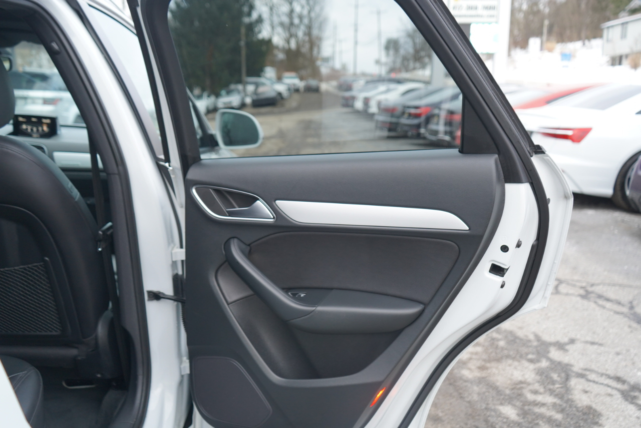 Audi Q3 2.0 TFSI Premium quattro AWD 2017