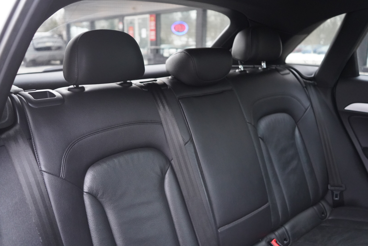 Audi Q3 2.0 TFSI Premium quattro AWD 2017