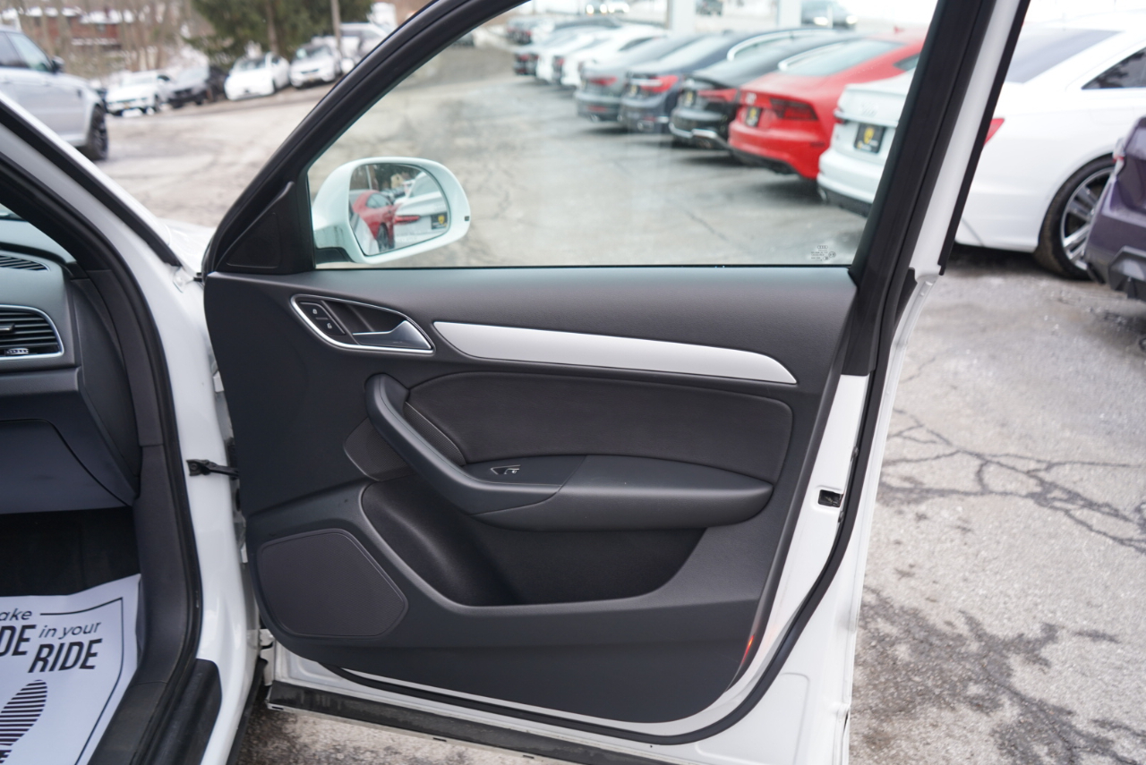 Audi Q3 2.0 TFSI Premium quattro AWD 2017