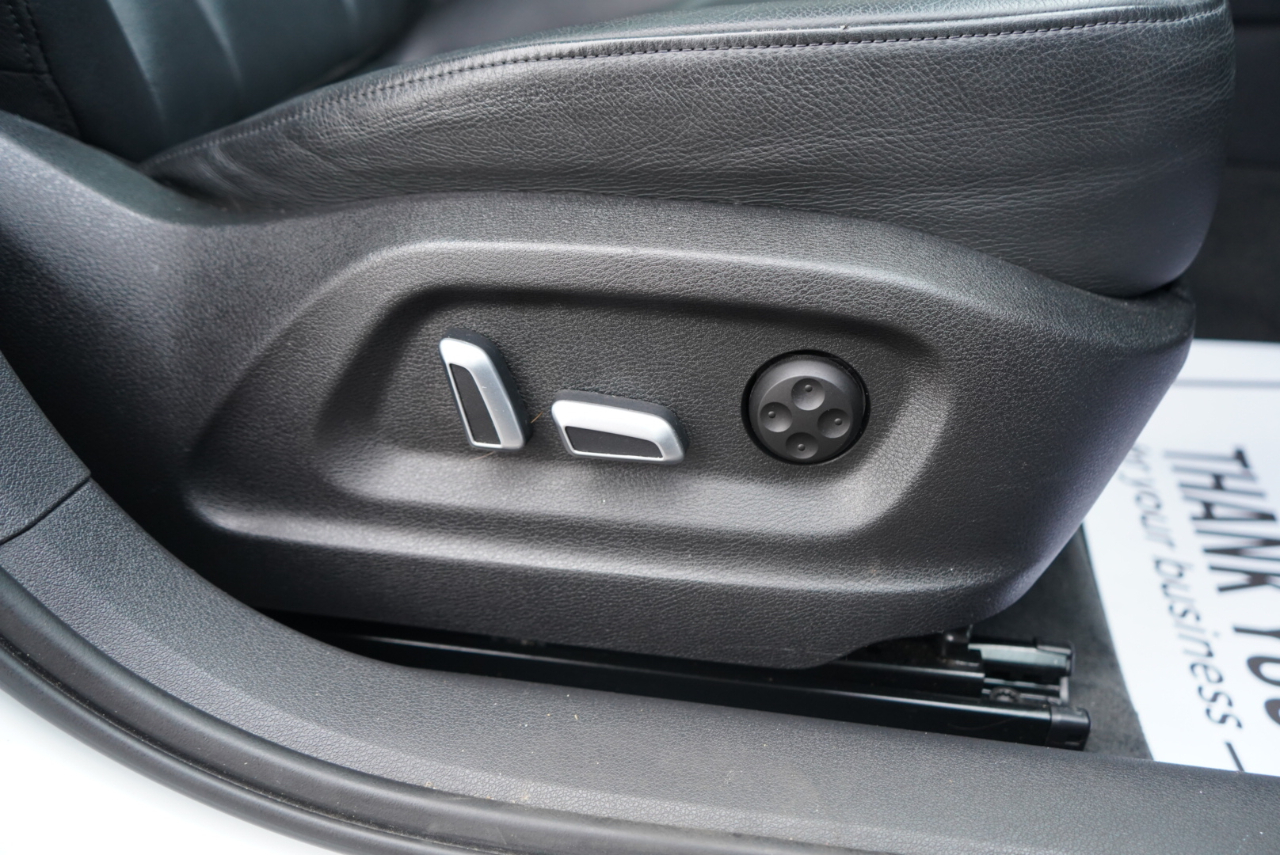 Audi Q3 2.0 TFSI Premium quattro AWD 2017