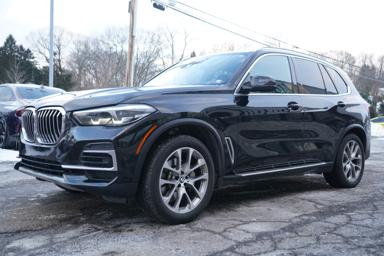 BMW X5 xDrive40i Sports Activity Vehicle 2023