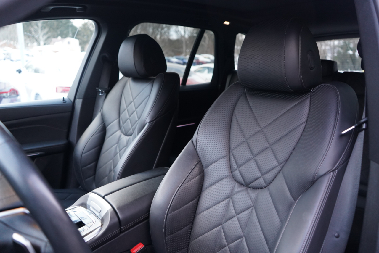 BMW X5 xDrive40i Sports Activity Vehicle 2023