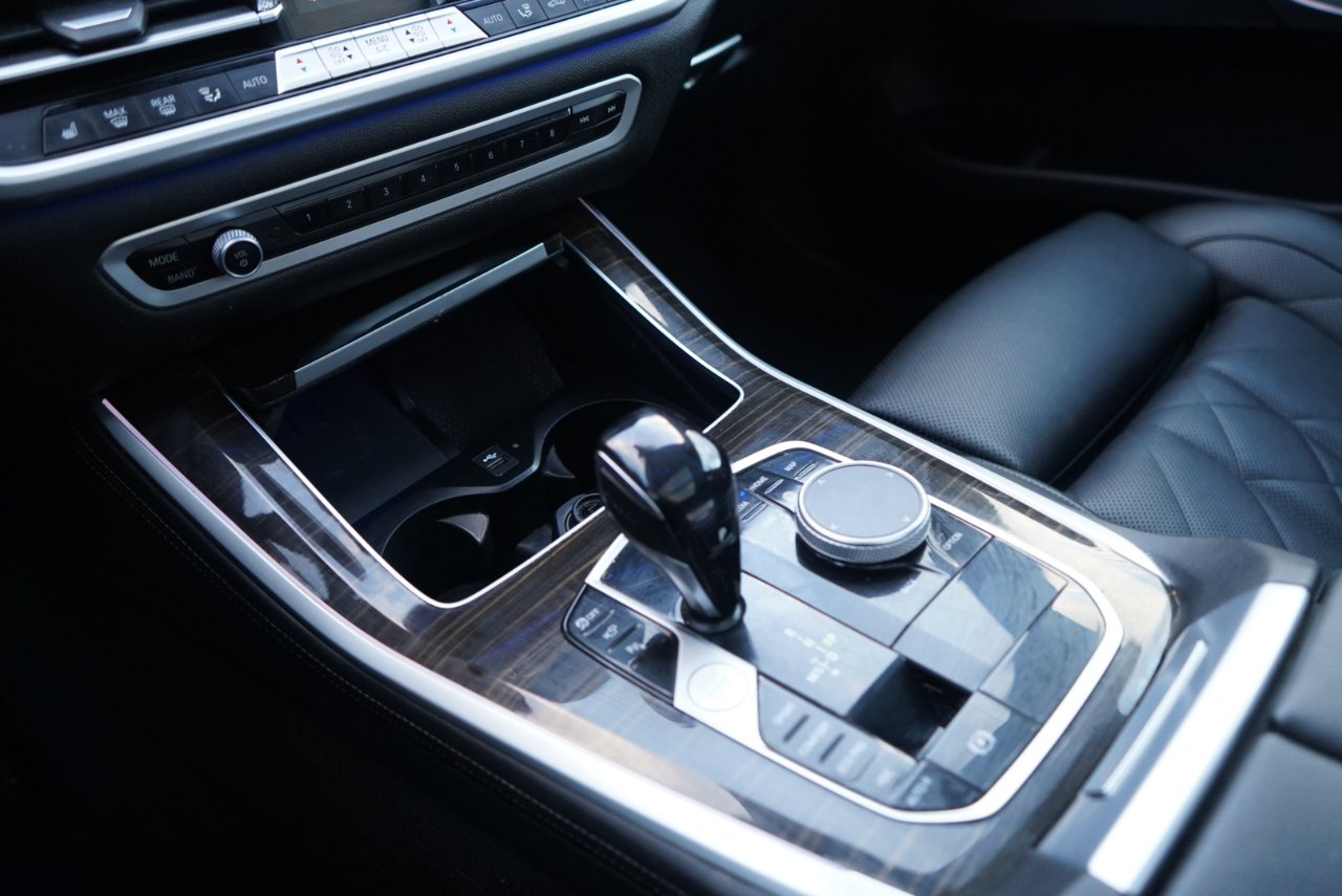 BMW X5 xDrive40i Sports Activity Vehicle 2023