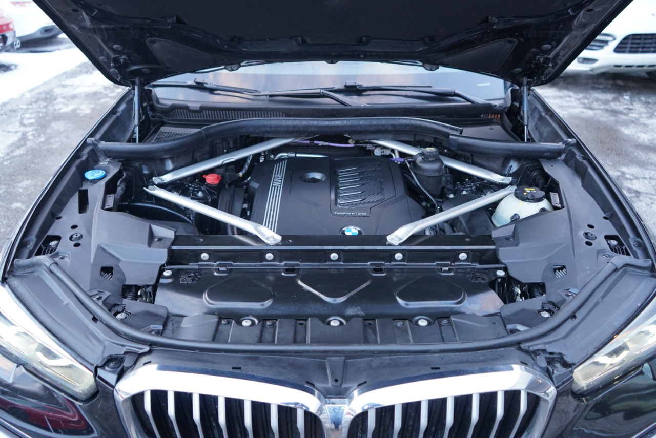 BMW X5 xDrive40i Sports Activity Vehicle 2023