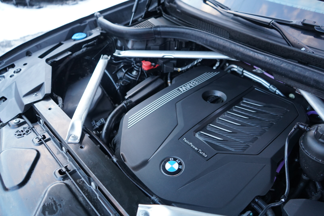 BMW X5 xDrive40i Sports Activity Vehicle 2023