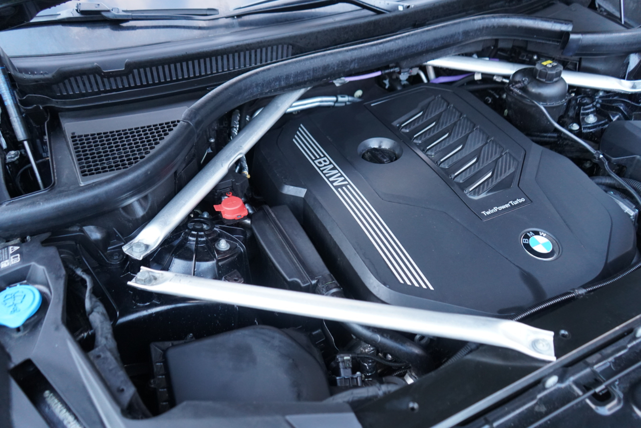 BMW X5 xDrive40i Sports Activity Vehicle 2023