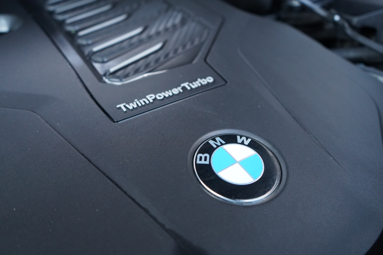 BMW X5 xDrive40i Sports Activity Vehicle 2023