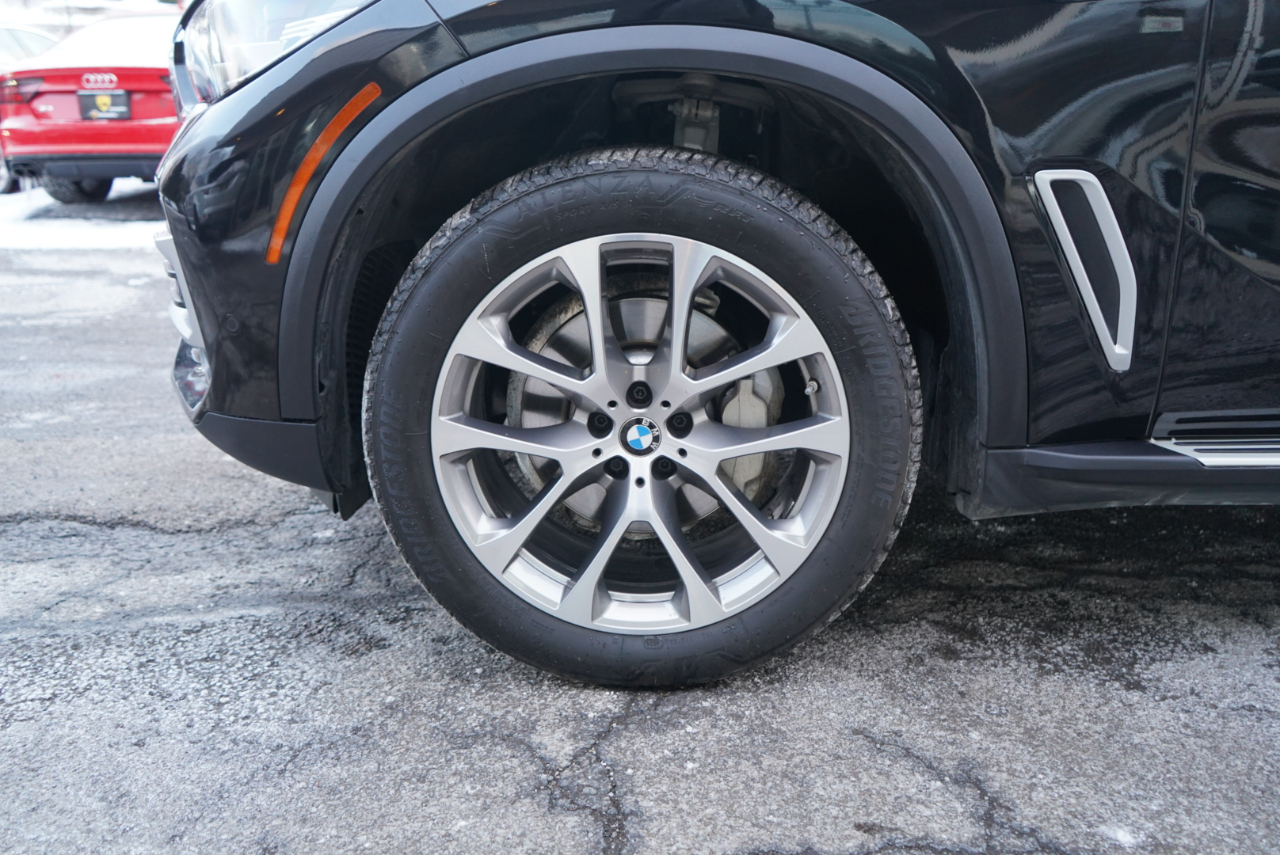 BMW X5 xDrive40i Sports Activity Vehicle 2023