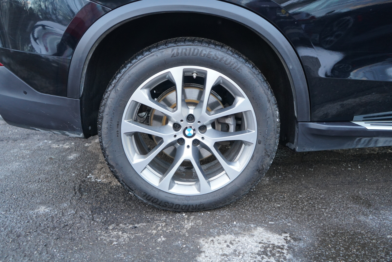 BMW X5 xDrive40i Sports Activity Vehicle 2023