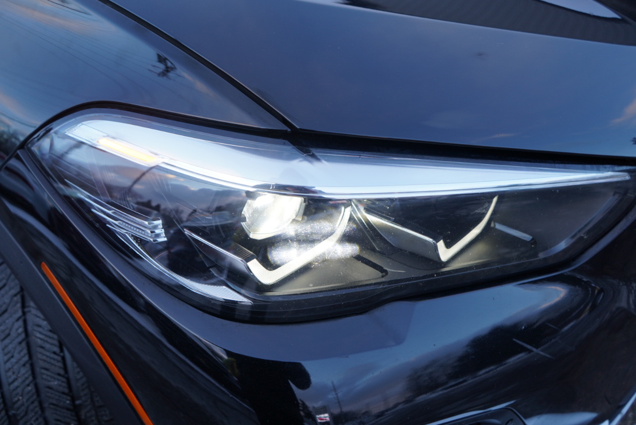 BMW X5 xDrive40i Sports Activity Vehicle 2023