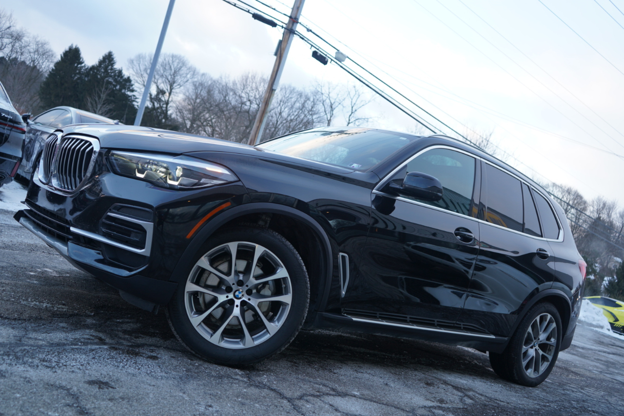 BMW X5 xDrive40i Sports Activity Vehicle 2023