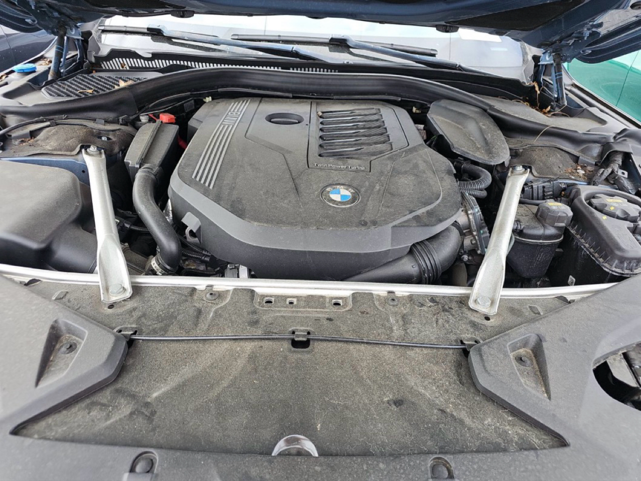 BMW 8 Series 840i xDrive Convertible 2022