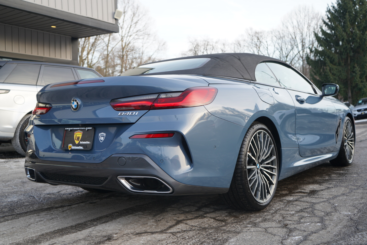 BMW 8 Series 840i xDrive Convertible 2022