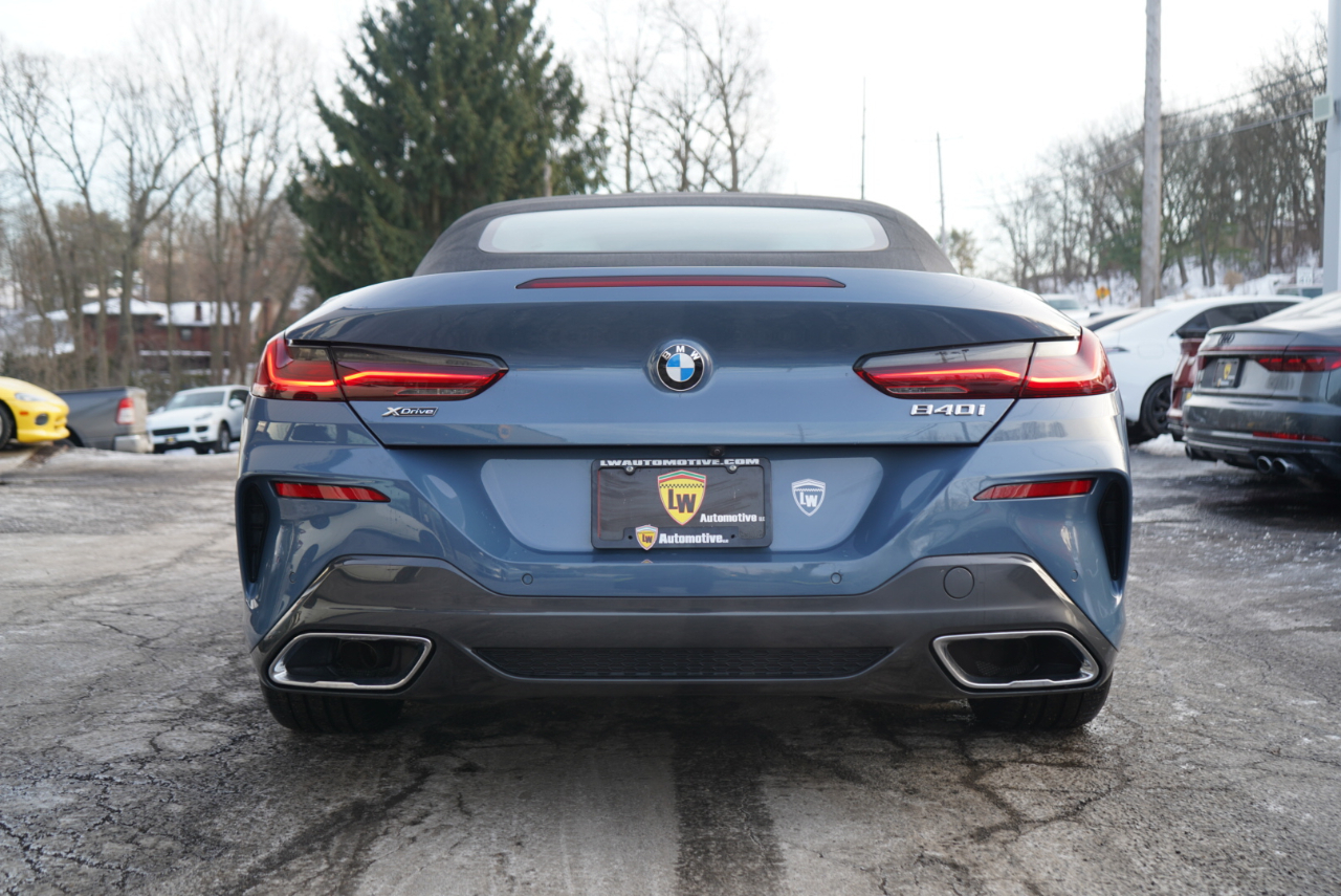 BMW 8 Series 840i xDrive Convertible 2022